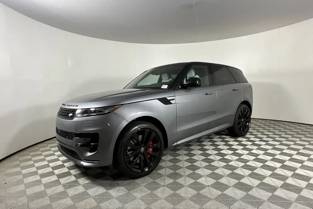 2025 Land Rover Range Rover Sport SE photo 1