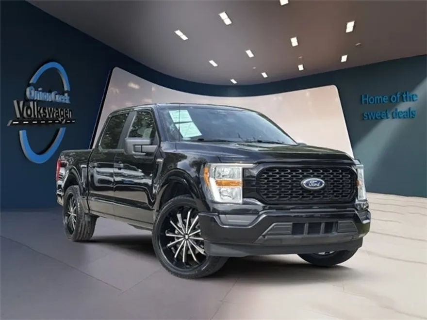 2022 Ford F-150 XL photo 1