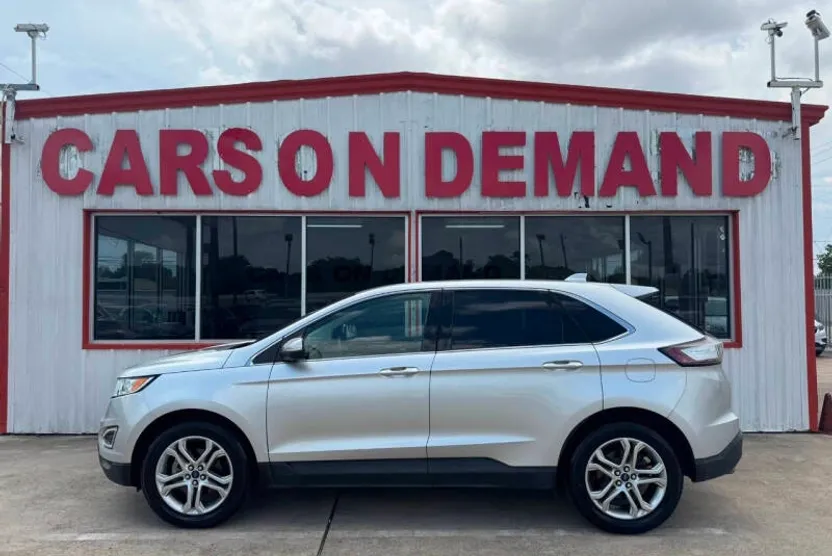 2018 Ford Edge Titanium photo 1
