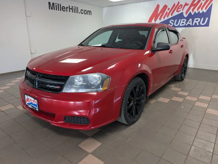 2014 Dodge Avenger SE photo 1
