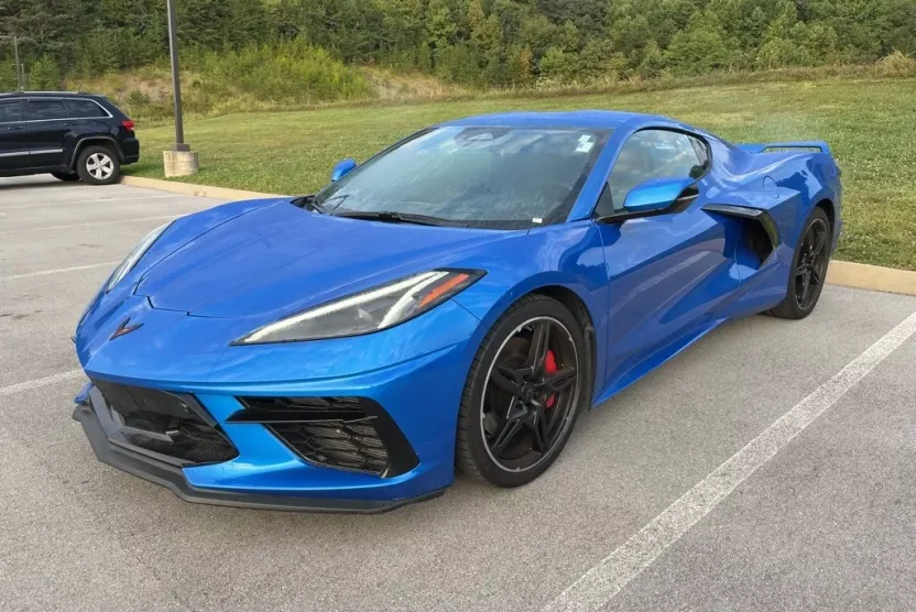 2024 Chevrolet Corvette Stingray 2LT photo 1