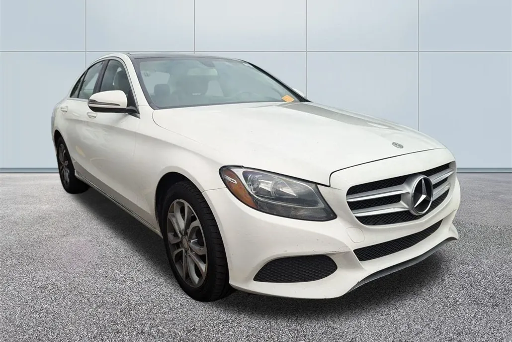 2017 Mercedes Benz C 300 4MATIC photo 1