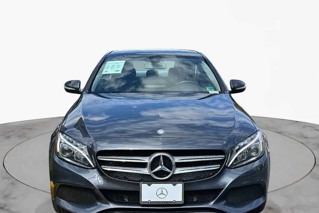 2015 Mercedes Benz C 300 photo 1