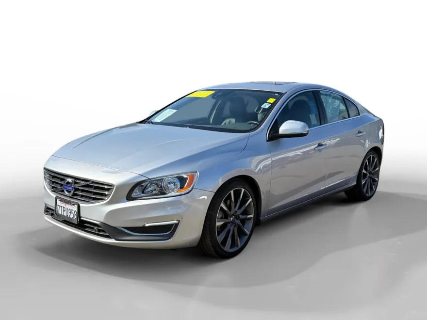2015 Volvo S60 T5 Premier photo 1