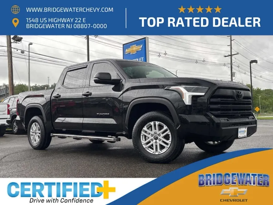 2023 Toyota Tundra SR5 photo 1
