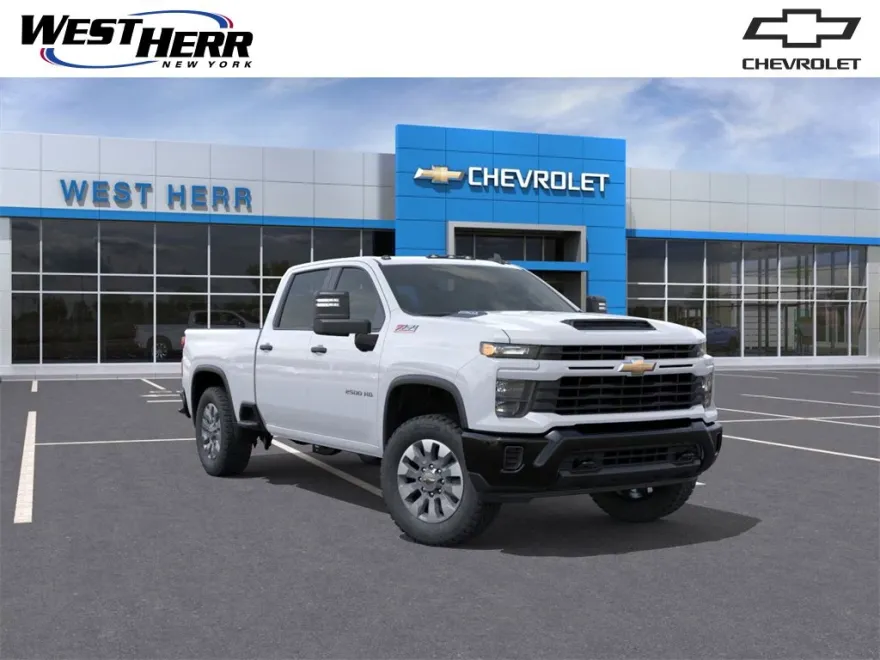 2025 Chevrolet Silverado 2500HD Custom photo 1
