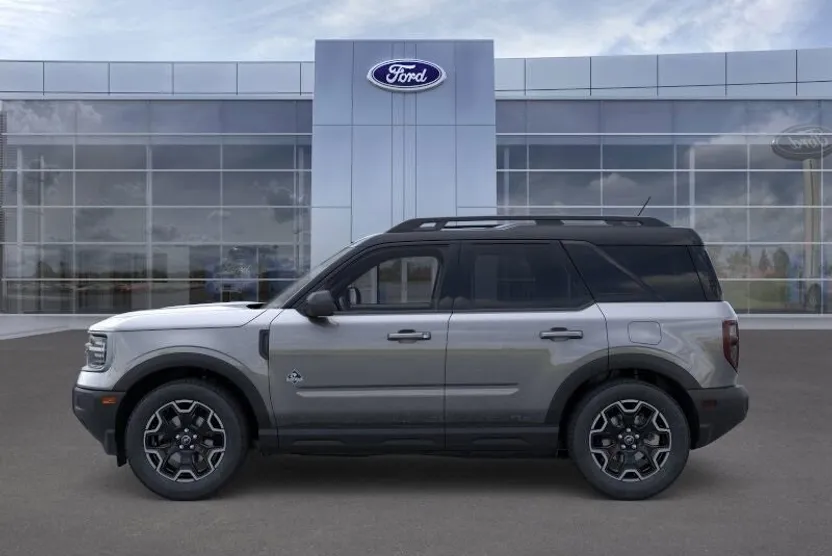 2025 Ford Bronco Sport Outer Banks photo 1