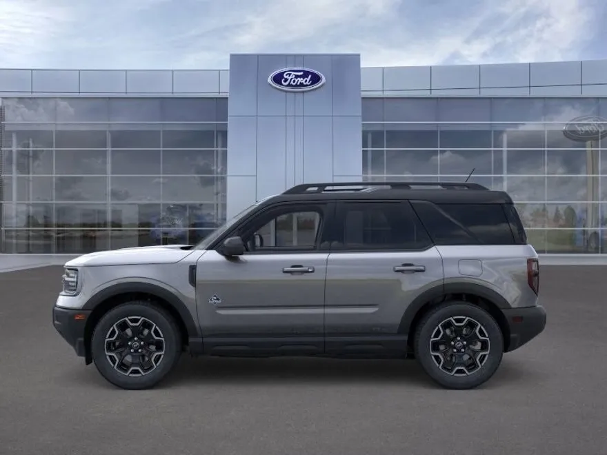 2025 Ford Bronco Sport Outer Banks photo 1