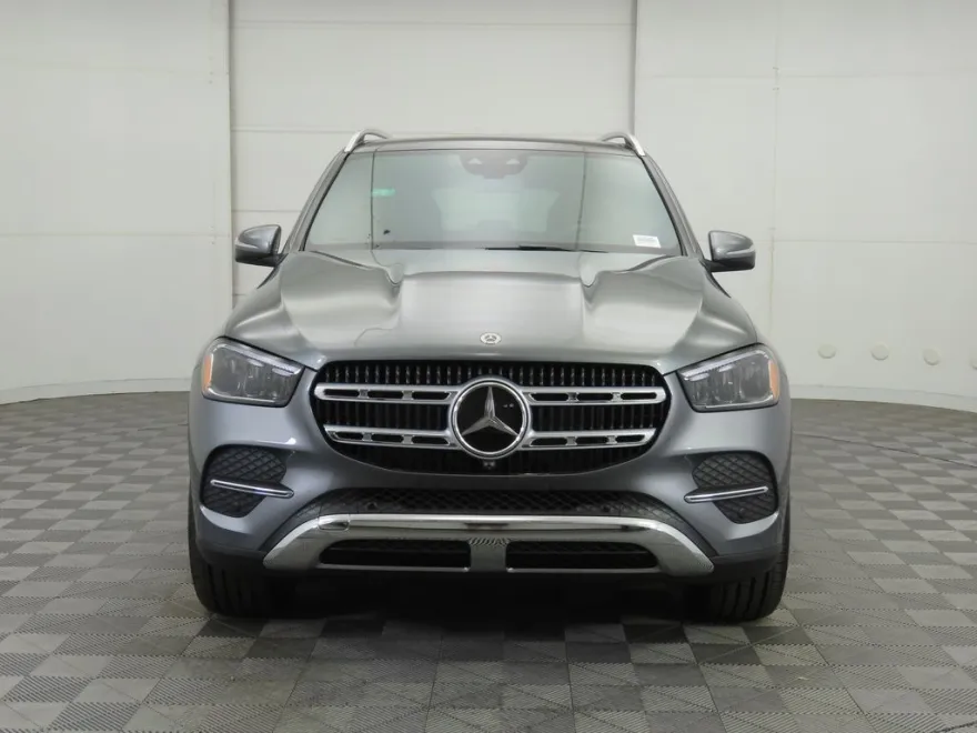 2026 Mercedes Benz GLE 450e 4MATIC photo 1