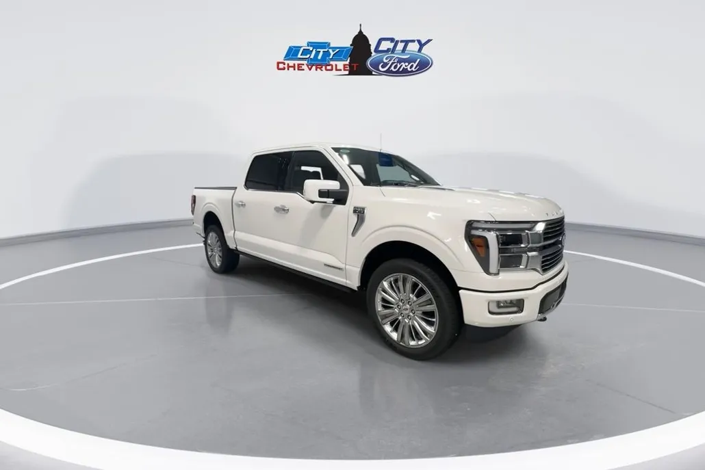 2025 Ford F-150 Platinum photo 1