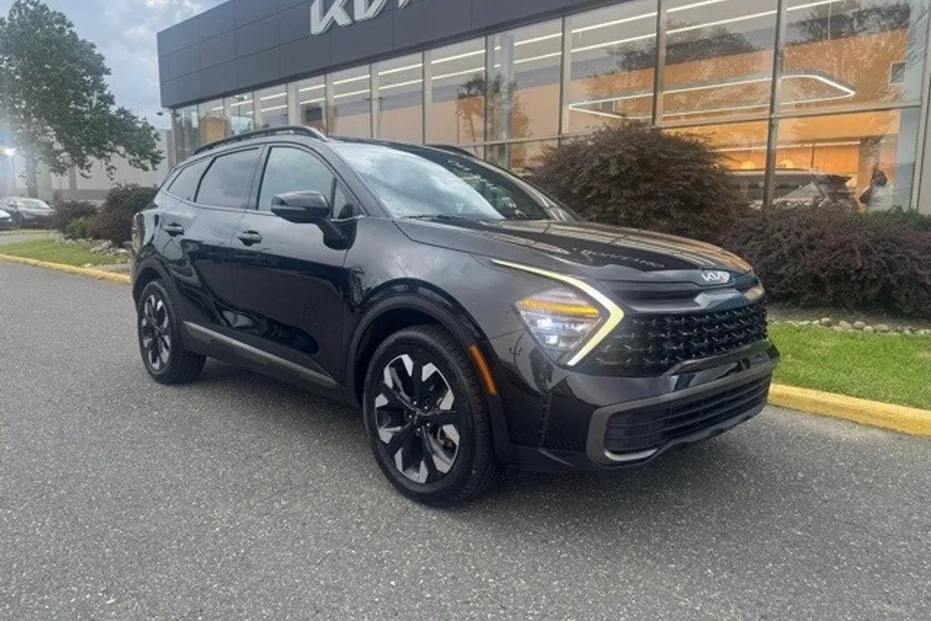 2024 Kia Sportage X-Line photo 1