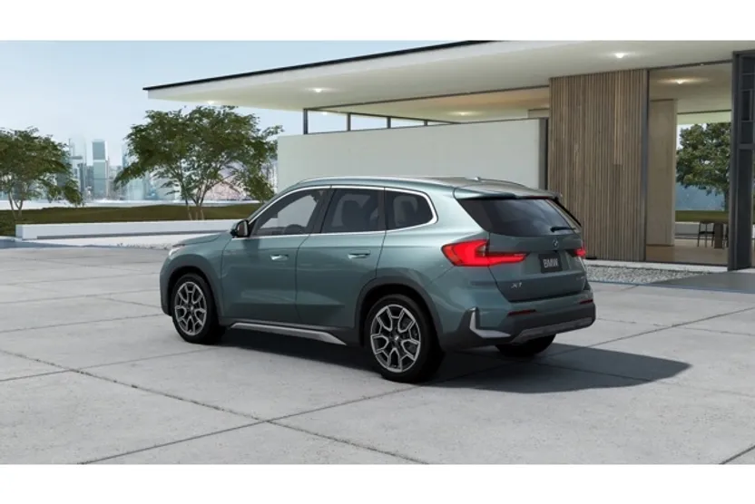 2026 Bmw X1 XDrive28i photo 1