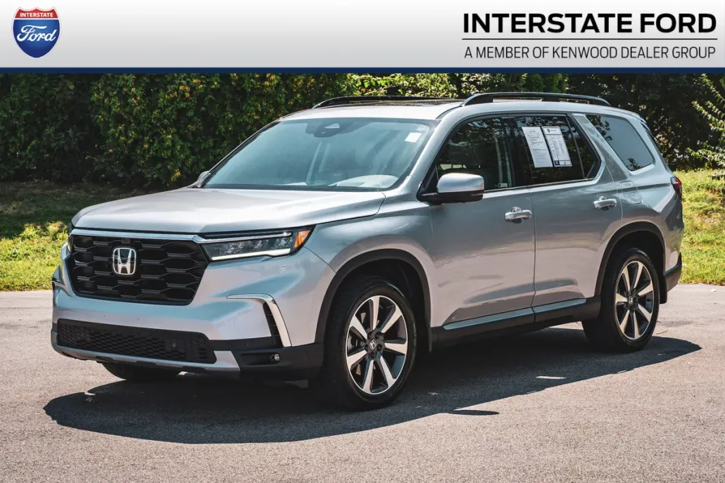 2023 Honda Pilot Elite photo 1