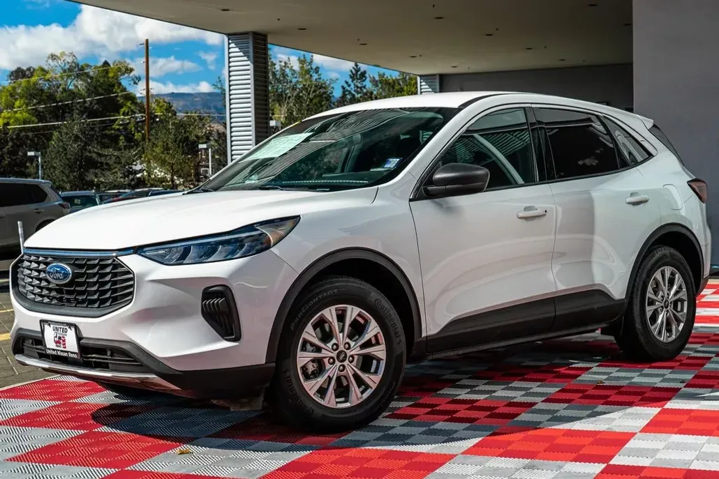2024 Ford Escape Active photo 1
