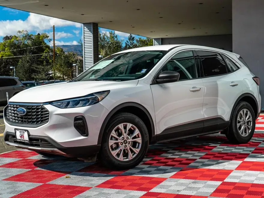 2024 Ford Escape Active photo 1