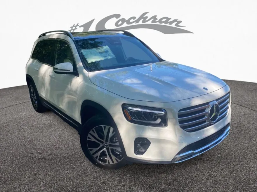2026 Mercedes Benz GLB 250 4MATIC photo 1