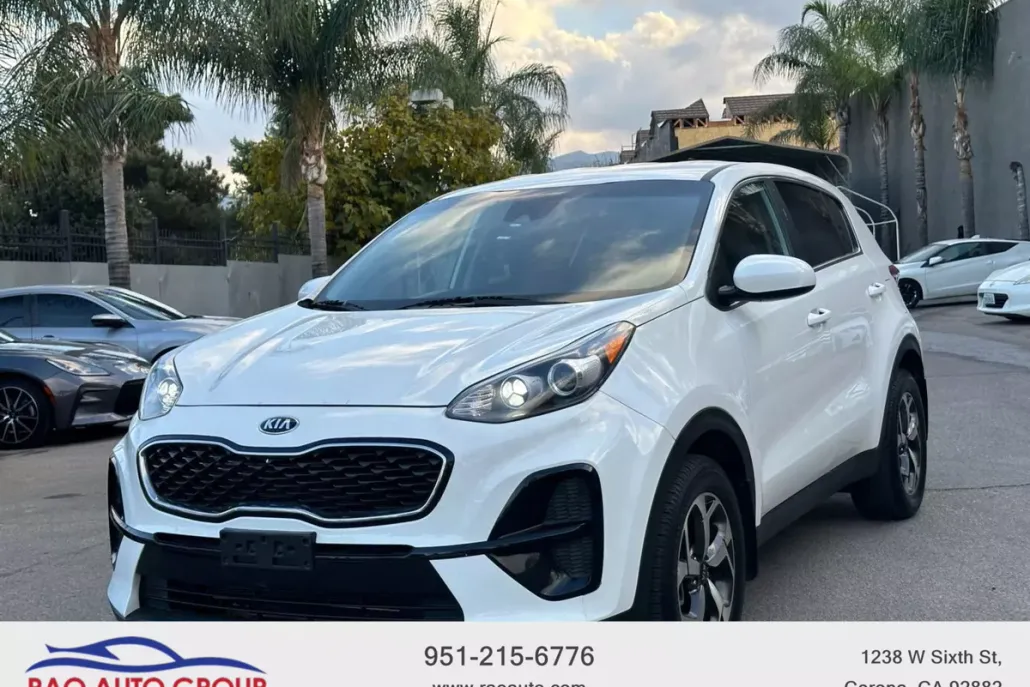 2020 Kia Sportage LX photo 1