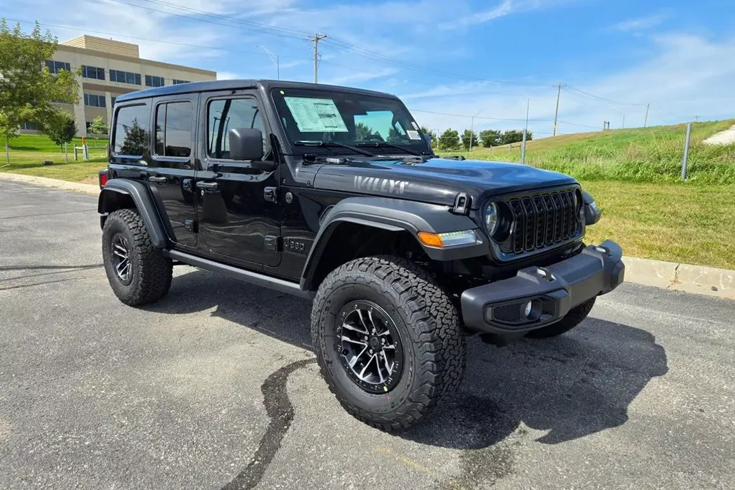 2025 Jeep Wrangler Willys photo 1