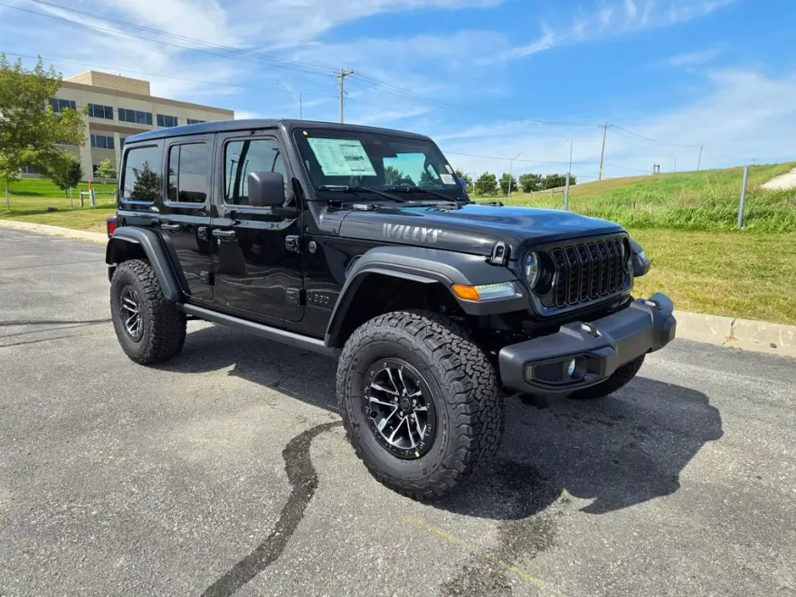 2025 Jeep Wrangler Willys photo 1