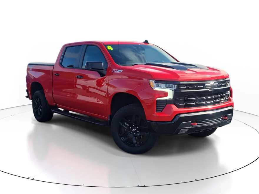 2024 Chevrolet Silverado 1500 LT Trail Boss photo 1