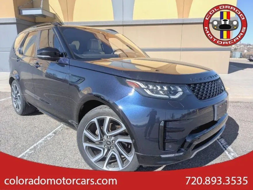 2017 Land Rover Discovery HSE Luxury photo 1