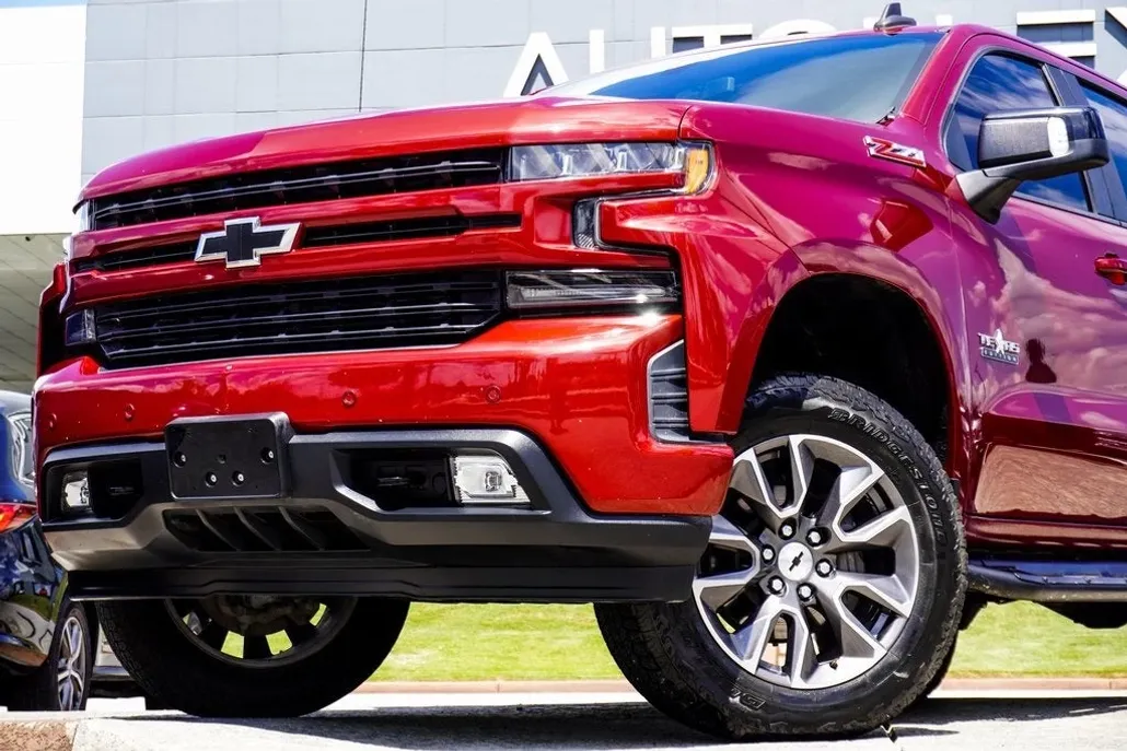 2020 Chevrolet Silverado 1500 RST photo 1