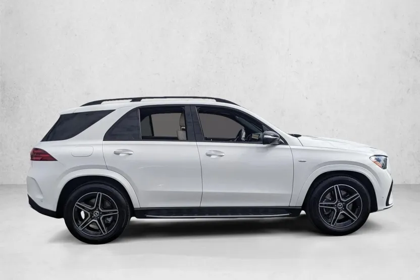 2025 Mercedes Benz GLE 450e 4MATIC photo 1