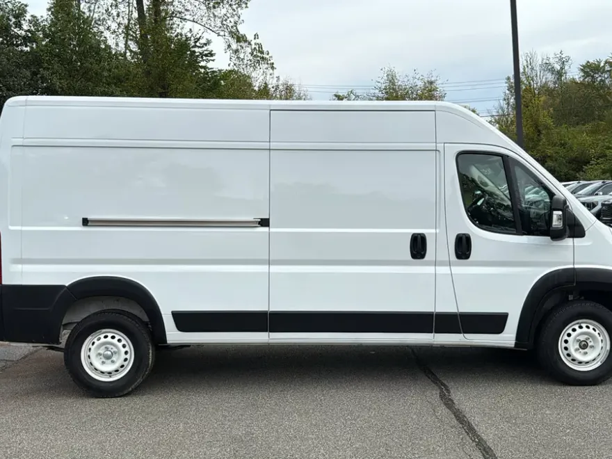 2025 Ram ProMaster 2500 photo 1
