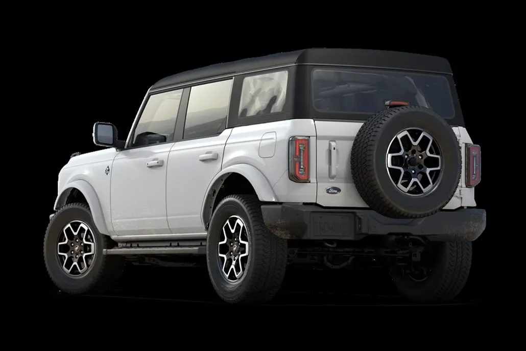2025 Ford Bronco Outer Banks photo 1