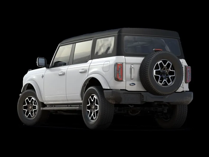 2025 Ford Bronco Outer Banks photo 1