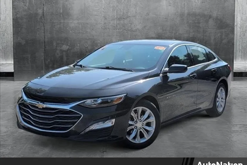 2023 Chevrolet Malibu 1LT photo 1