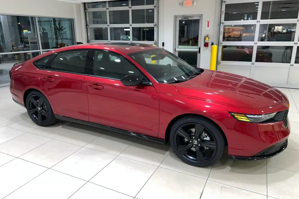 2025 Honda Accord Hybrid Sport-L photo 1