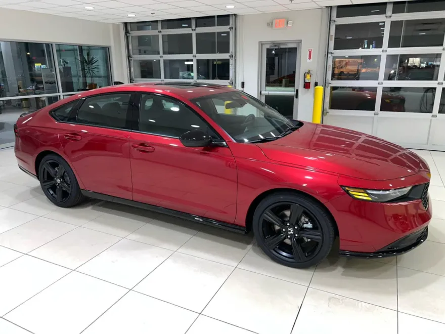 2025 Honda Accord Hybrid Sport-L photo 1