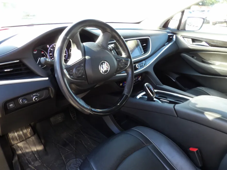 2021 Buick Enclave Avenir photo 1