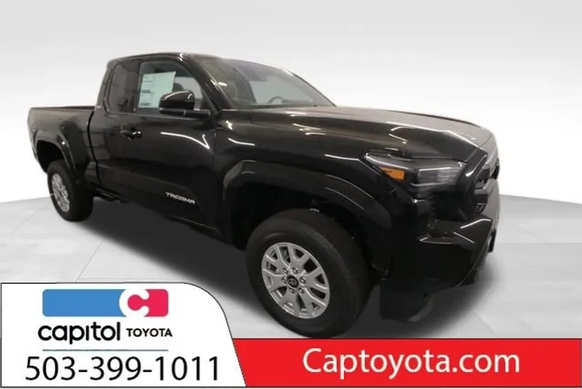 2025 Toyota Tacoma SR5 XtraCab photo 1