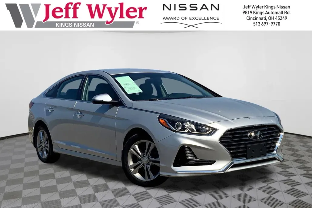 2018 Hyundai Sonata SEL photo 1