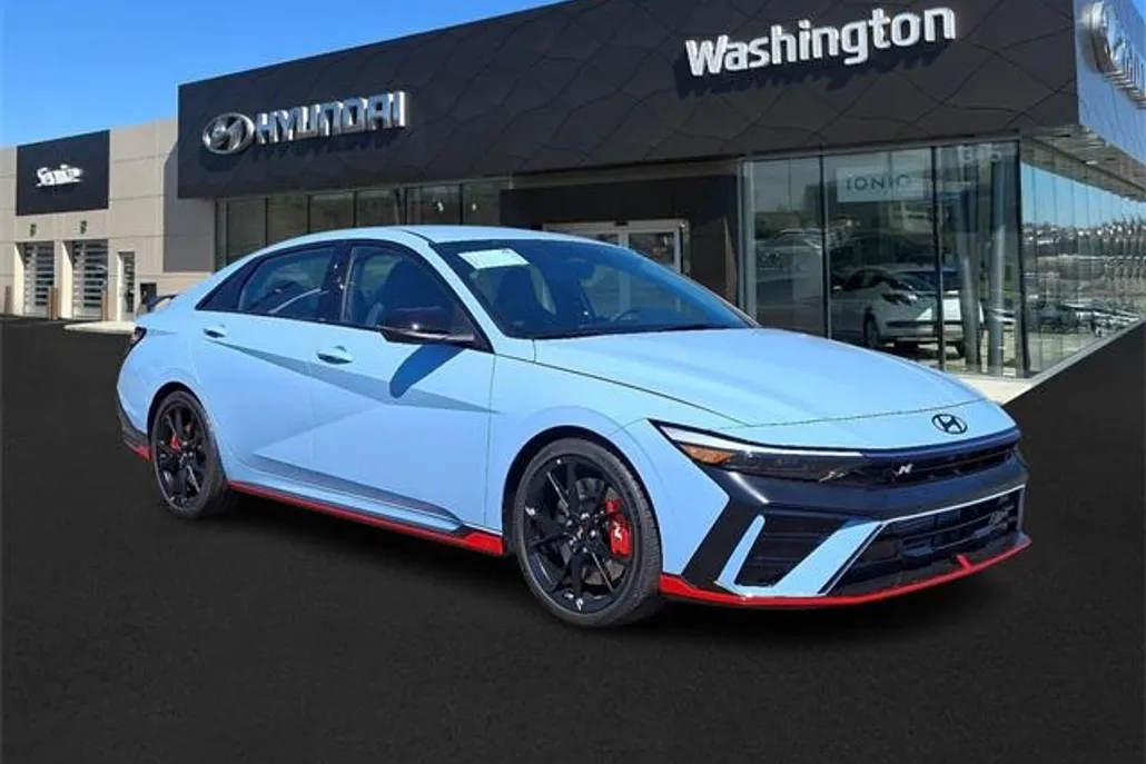 2025 Hyundai Elantra N photo 1