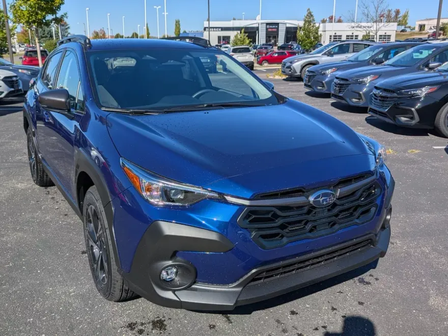 2025 Subaru Crosstrek Premium photo 1