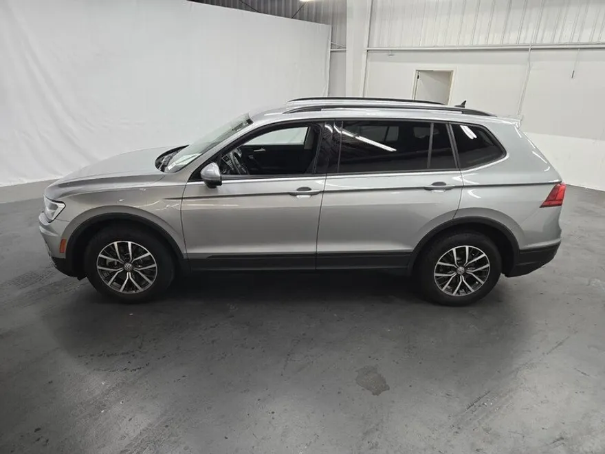 2021 Volkswagen Tiguan S photo 1