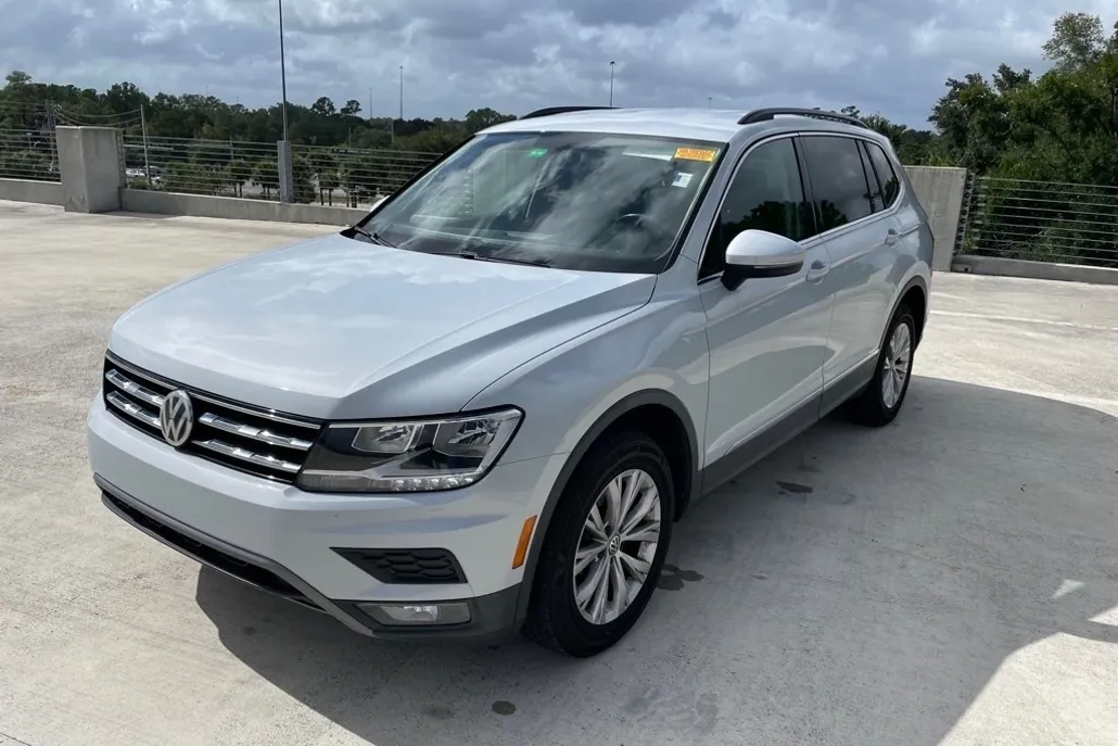 2018 Volkswagen Tiguan SE photo 1