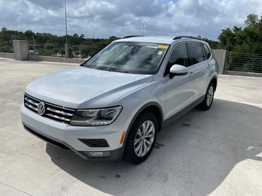 2018 Volkswagen Tiguan SE photo 1