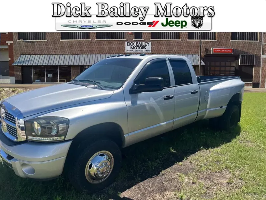 2006 Dodge Ram 3500 Laramie photo 1