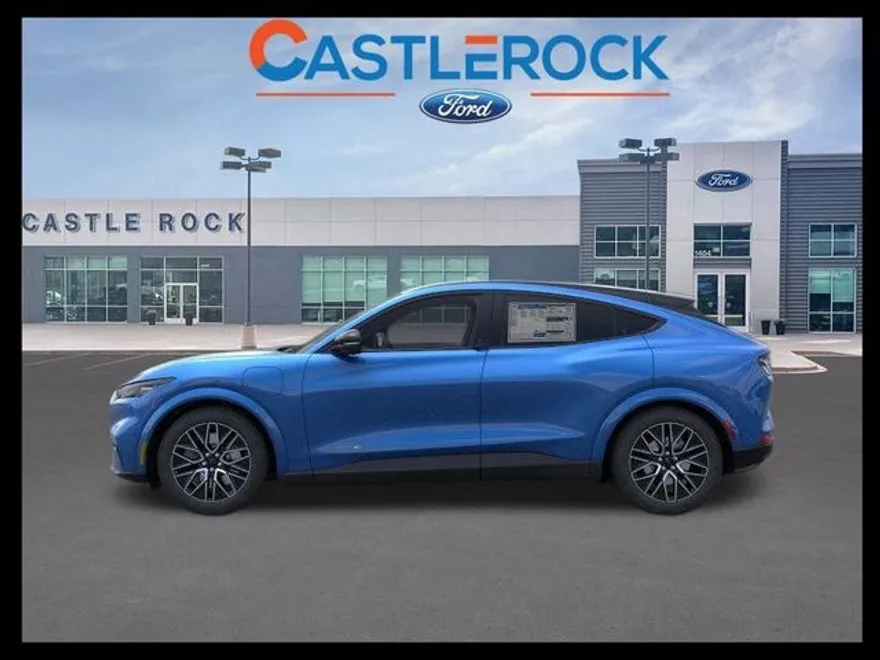 2025 Ford Mustang Mach-E Premium photo 1