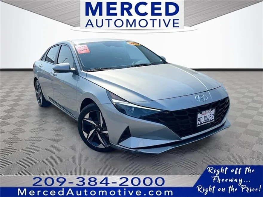 2023 Hyundai Elantra SEL Convenience photo 1