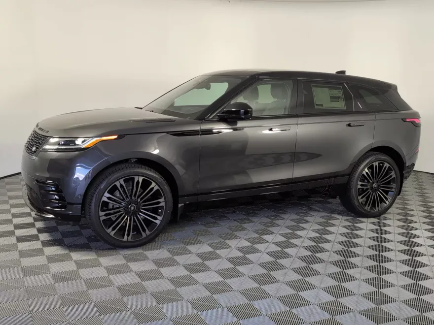 2026 Land Rover Range Rover Velar SE photo 1