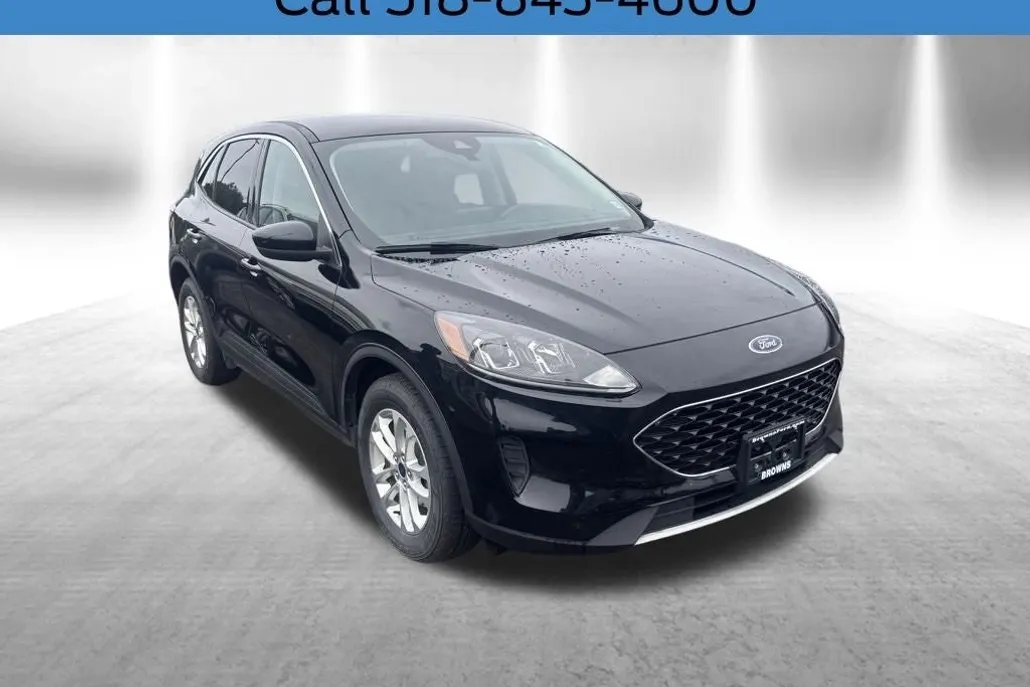 2020 Ford Escape SE photo 1