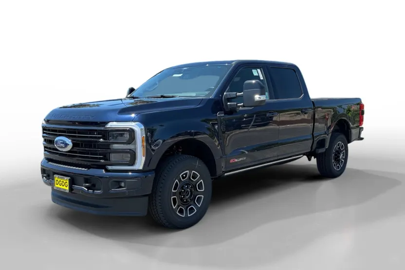 2025 Ford F-250 Platinum photo 1