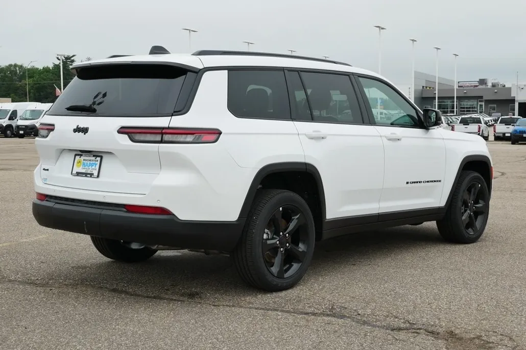 2025 Jeep Grand Cherokee Altitude X photo 1