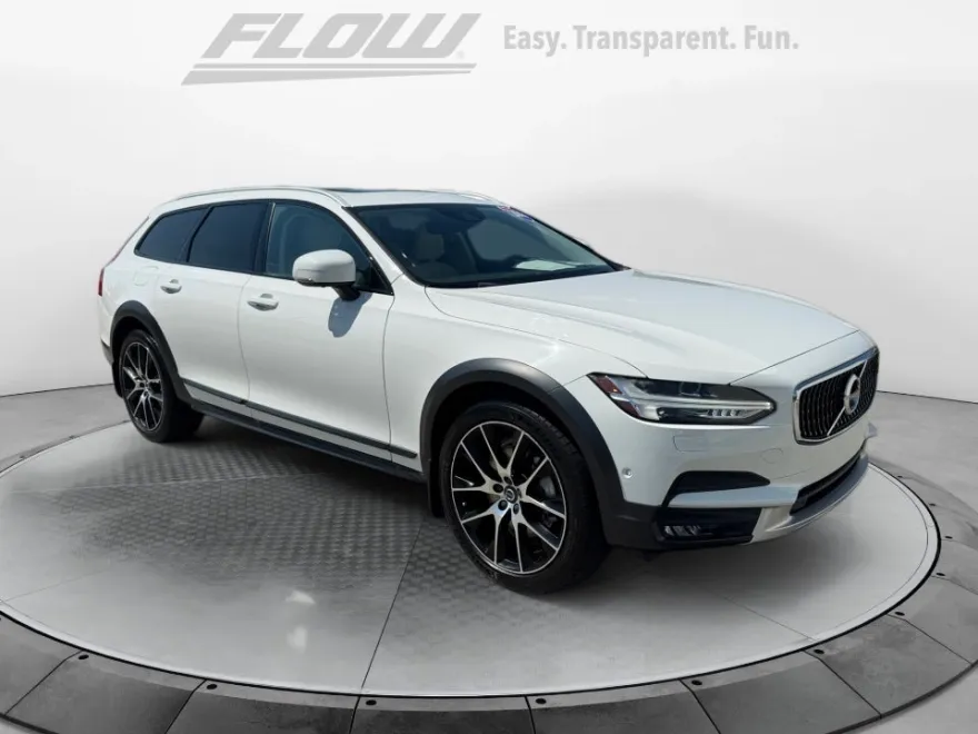 2018 Volvo V90 Cross Country T6 photo 1