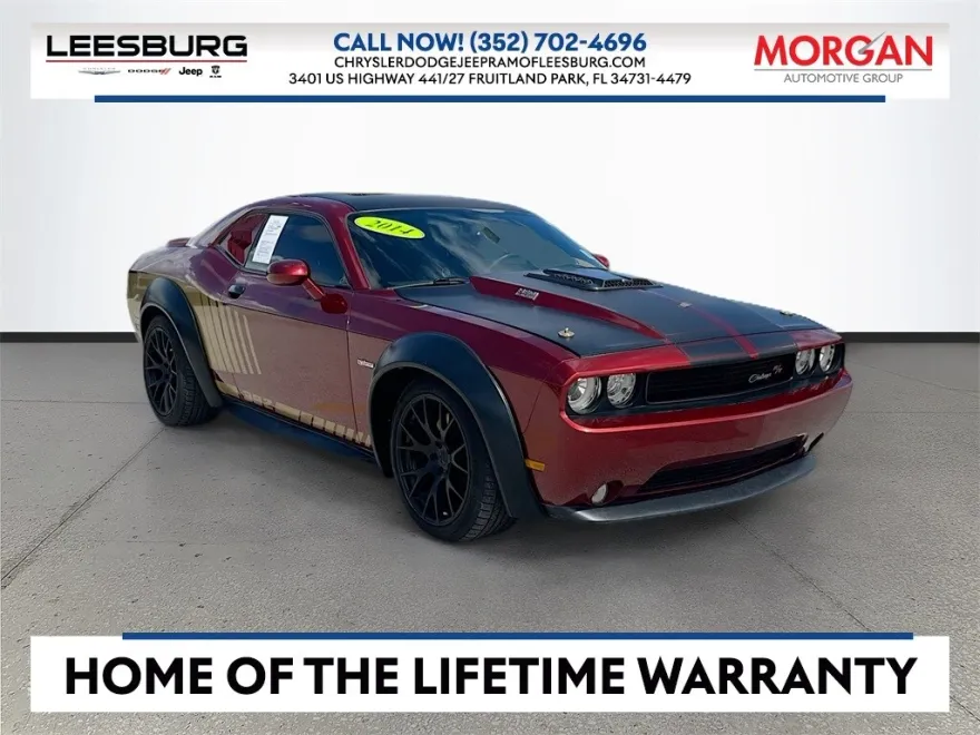 2014 Dodge Challenger R/T photo 1